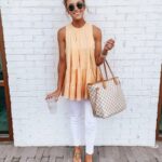 How To Style Casual Spring Outfits for Women 32