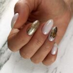 Inspiring Almond Shaped Nail for Girls 04