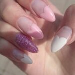 Inspiring Almond Shaped Nail for Girls 16