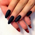 Inspiring Almond Shaped Nail for Girls 23