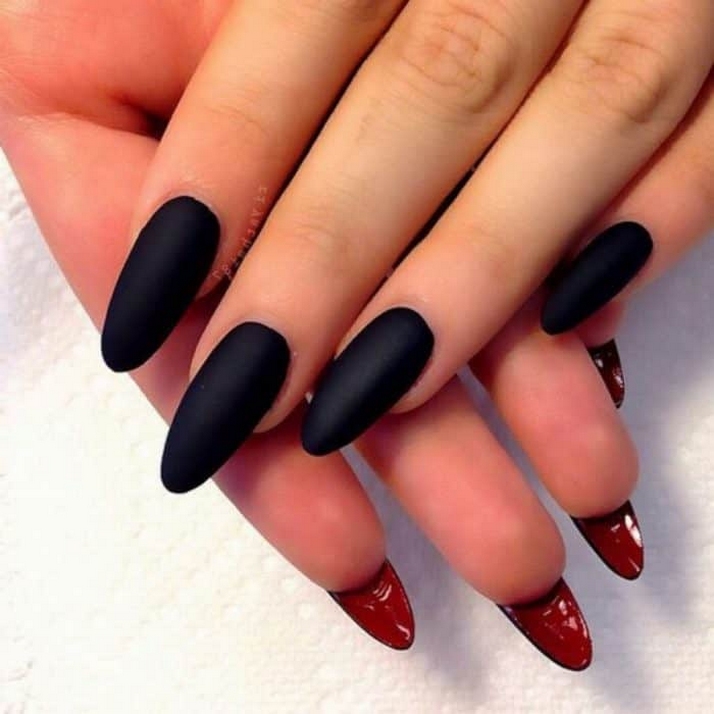 Inspiring Almond Shaped Nail for Girls 23