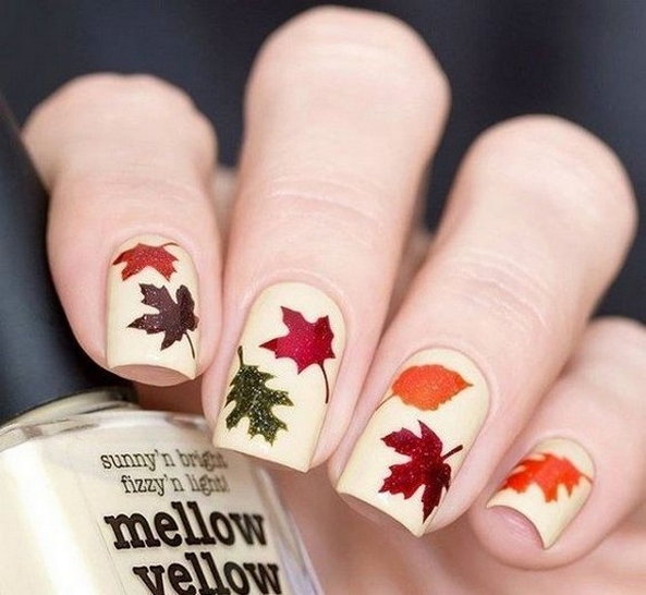 20 Adorable Fall Nail Art Ideas 12