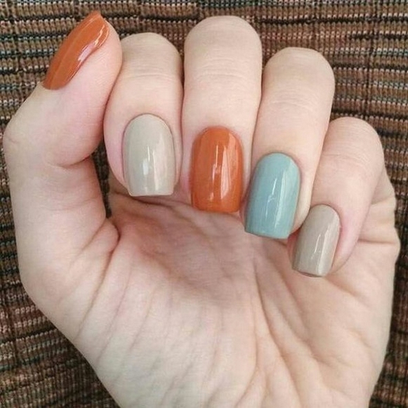 20 Adorable Fall Nail Art Ideas 15