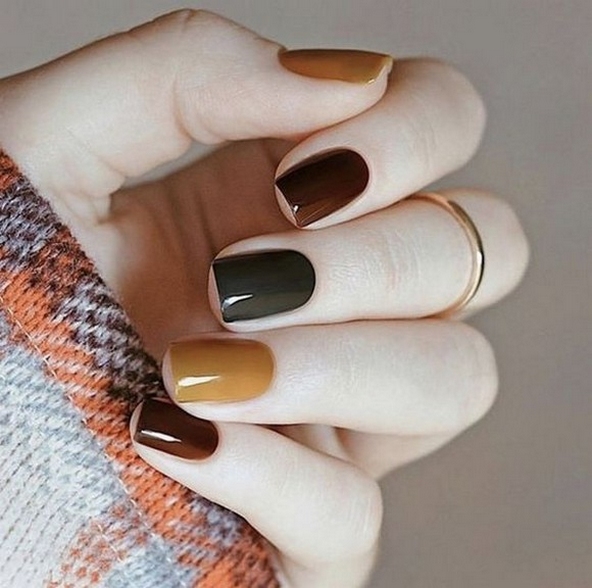 20 Adorable Fall Nail Art Ideas 21