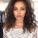 20 Long Wavy Hairstyles The Envy of Most Women 08