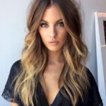 20 Long Wavy Hairstyles The Envy of Most Women 11