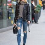 30 Fashionable Fall Outfits This Year 27