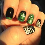 50 Cute Halloween Nail Art You Will Love 05