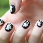 50 Cute Halloween Nail Art You Will Love 34