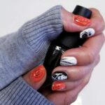 50 Cute Halloween Nail Art You Will Love 36