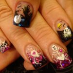 50 Cute Halloween Nail Art You Will Love 43