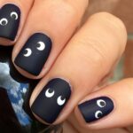 50 Cute Halloween Nail Art You Will Love 52