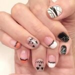 50 Cute Halloween Nail Art You Will Love 57