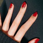50 Lovely Chrismas Nail Art You Need to 15