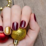 50 Lovely Chrismas Nail Art You Need to 16