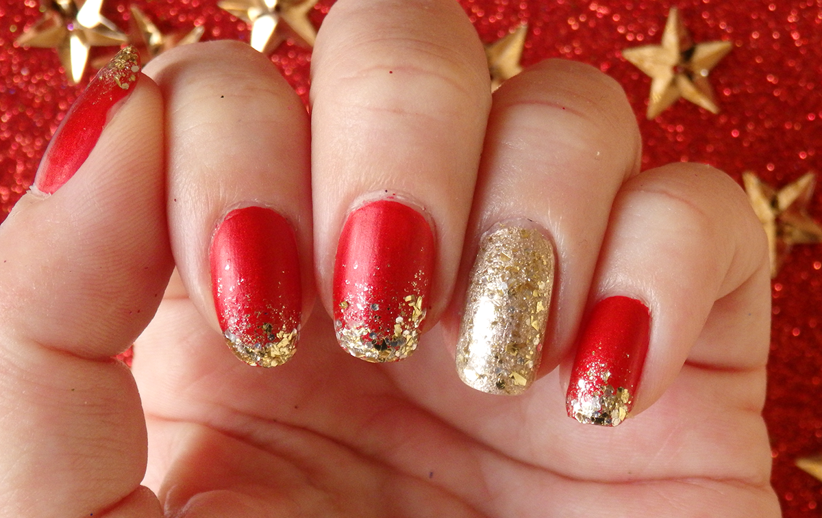 50 Lovely Chrismas Nail Art You Need to 41