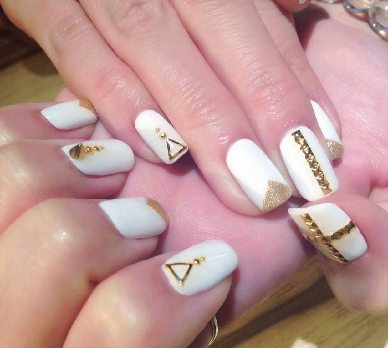 50 Lovely Chrismas Nail Art You Need to 55