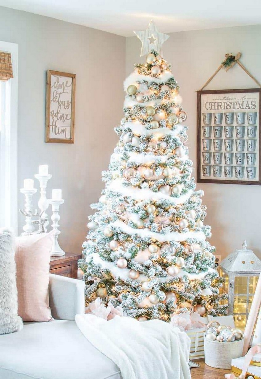 70+ Catchy Silver and Gold Christmas Trees Decor You Need to See ...