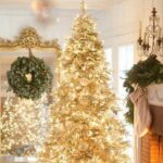 70 Catchy Silver and Gold Christmas Trees Decor You Need to See 61