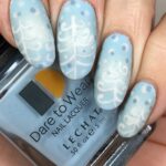 25 Fun Winter Nail Design Ideas 06