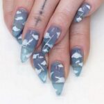 25 Fun Winter Nail Design Ideas 18