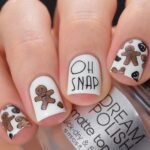 25 Fun Winter Nail Design Ideas 31