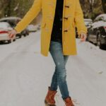 60 Adorable Yellow Outfit for Winter 11