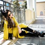 60 Adorable Yellow Outfit for Winter 45