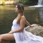 80 Outdoor Maternity Photoshoot Ideas 3