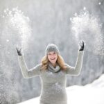 80 Outdoor Maternity Photoshoot Ideas 31