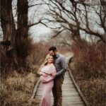 80 Outdoor Maternity Photoshoot Ideas 34