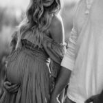 80 Outdoor Maternity Photoshoot Ideas 35