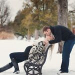 80 Outdoor Maternity Photoshoot Ideas 44