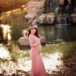 80 Outdoor Maternity Photoshoot Ideas 53