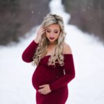 80 Outdoor Maternity Photoshoot Ideas 83