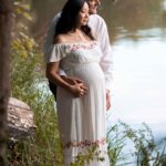 80 Outdoor Maternity Photoshoot Ideas 87