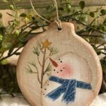 How Stunning Rustic Christmas Decorations Ideas 02