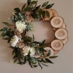 How Stunning Rustic Christmas Decorations Ideas 22