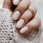 47 Simple Nail Art Design for This Winter Season Inspiration 18