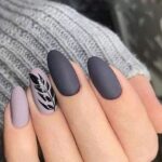 47 Simple Nail Art Design for This Winter Season Inspiration 24