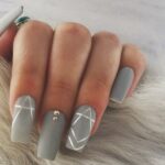 47 Simple Nail Art Design for This Winter Season Inspiration 36