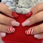 50 Cute and Festive Christmas Nail Design You Should to See 45
