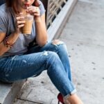 50 Modern Look Jeans and Red Shoes Outfit Ideas 38