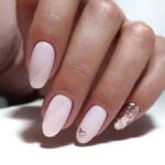 50 Nail Art Ideas for Valentines Day You Need to See 07