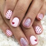 50 Nail Art Ideas for Valentines Day You Need to See 21