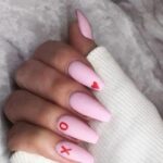 50 Nail Art Ideas for Valentines Day You Need to See 23