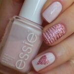 50 Nail Art Ideas for Valentines Day You Need to See 25