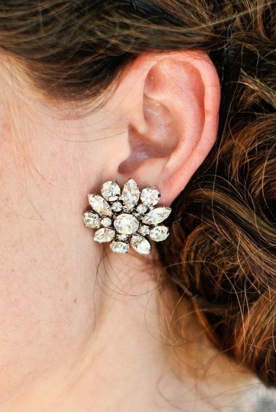 50 Stud Earring for Wedding Brides Ideas 02