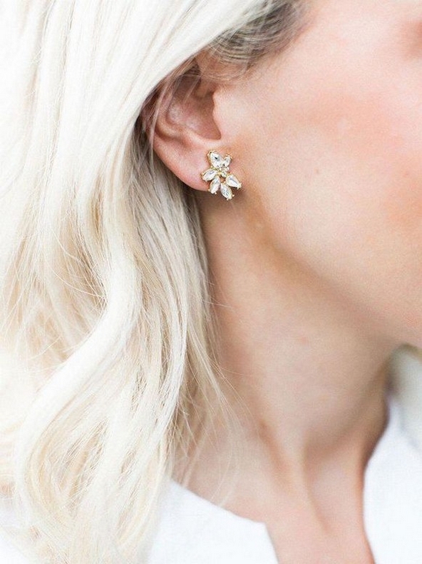 50 Stud Earring for Wedding Brides Ideas 09