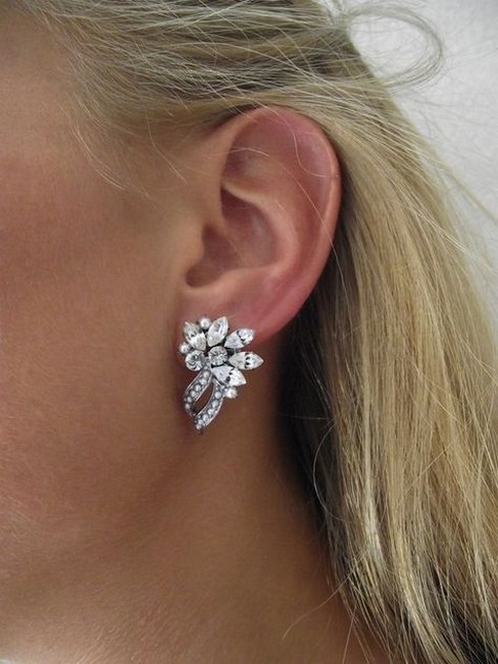 50 Stud Earring for Wedding Brides Ideas 34